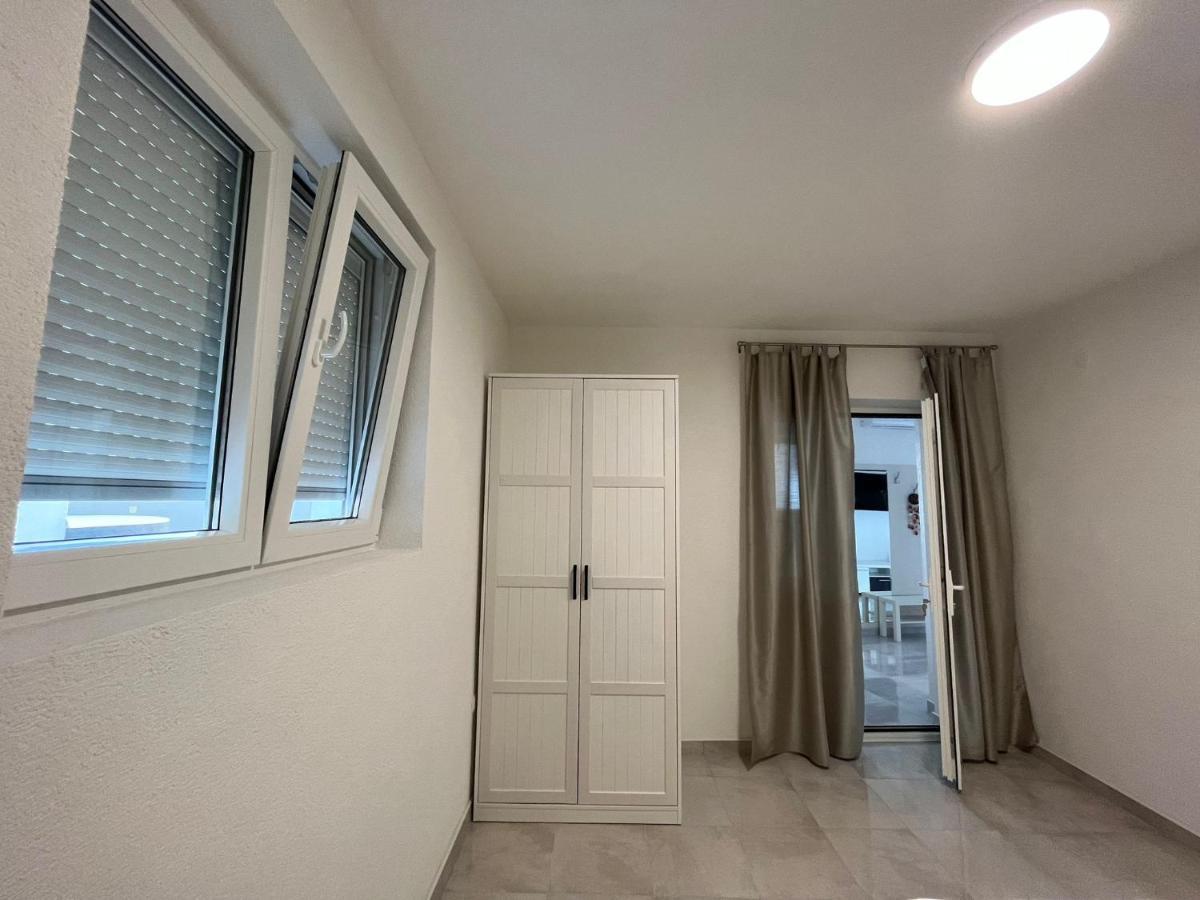 Deluxe Summer Breeze Baška Voda Exterior foto